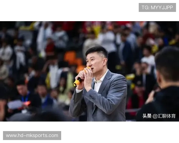 杜锋临场应变能力彰显 从战术核心定位到防守奇兵作用